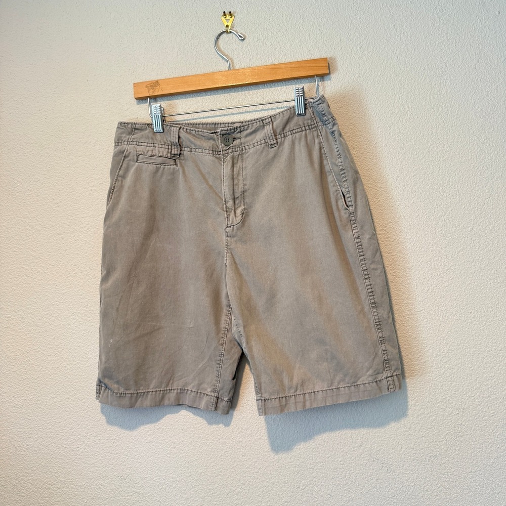 Urban Pipeline Mens Gray Khaki Flat Front Chino Shorts Size 32 Casual Summer